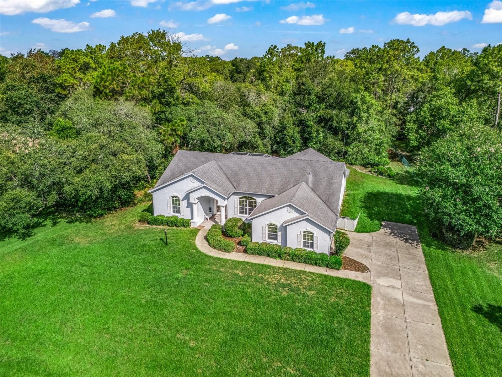 Single Family Residence at 11011 SW 53RD CIR, OCALA, photo 2 of 24