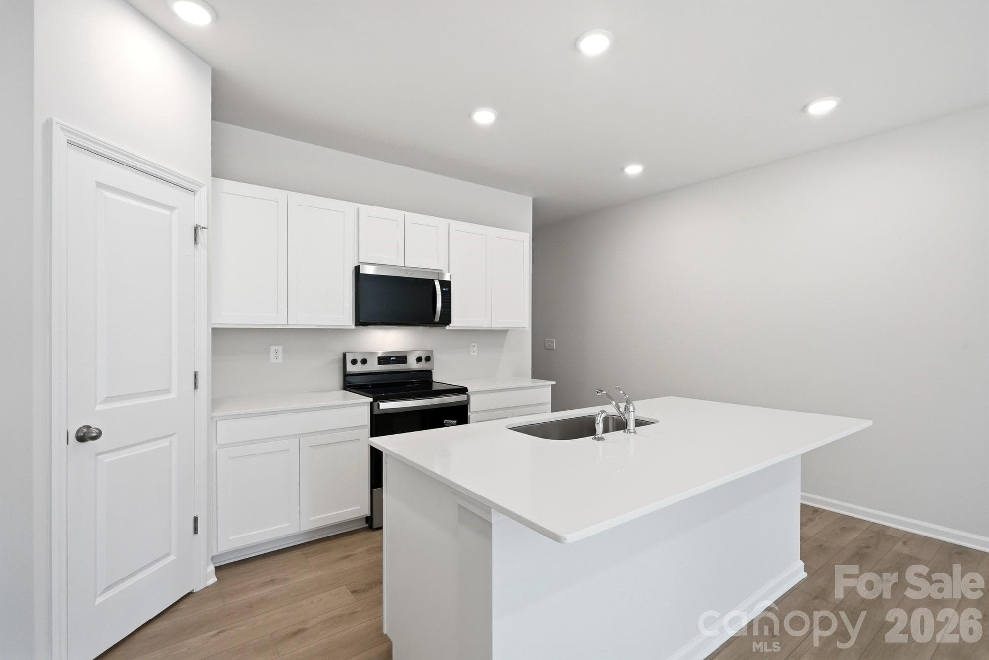 Townhouse at 4117 Butler Grove Lane, Charlotte, photo 3 of 9