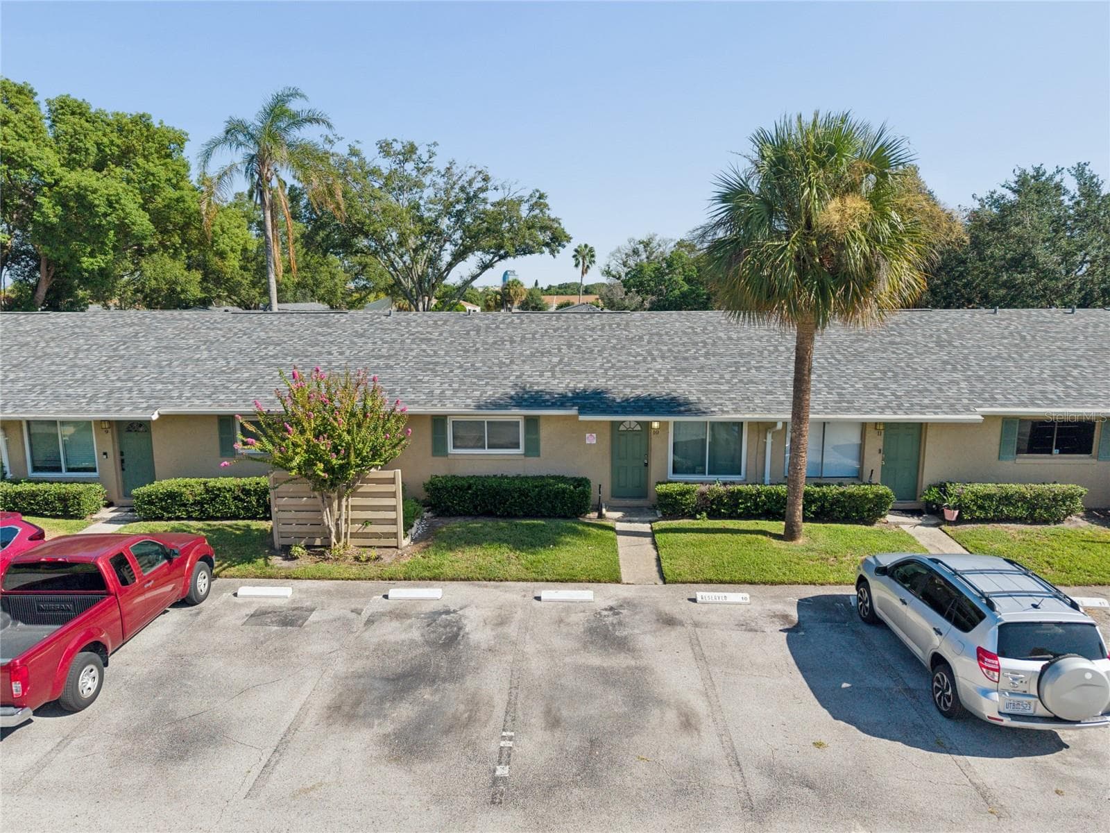 Condominium at 725 NORTHLAKE BLVD #10, ALTAMONTE SPRINGS, photo 2 of 27