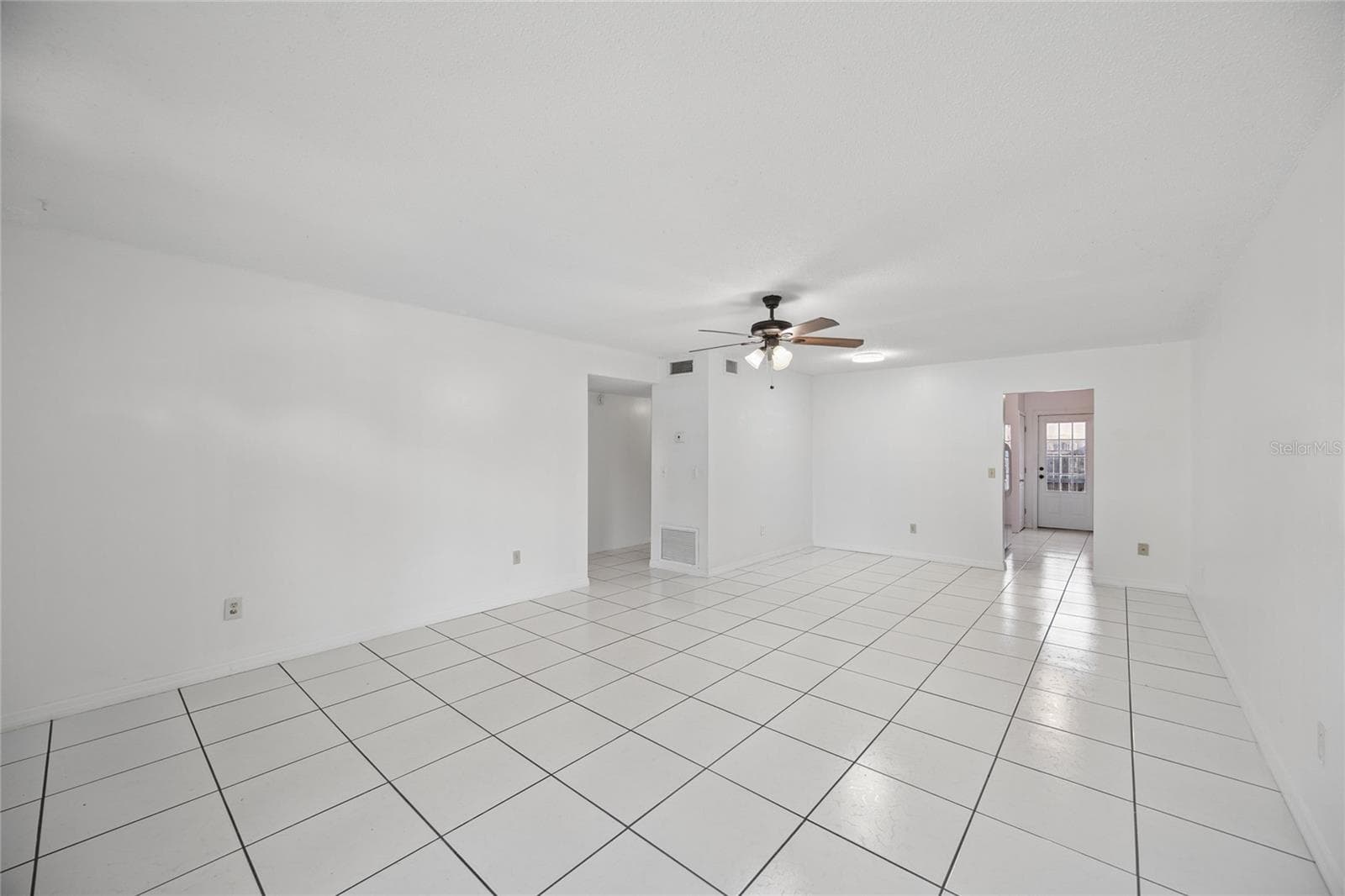Condominium at 725 NORTHLAKE BLVD #10, ALTAMONTE SPRINGS, photo 19 of 27