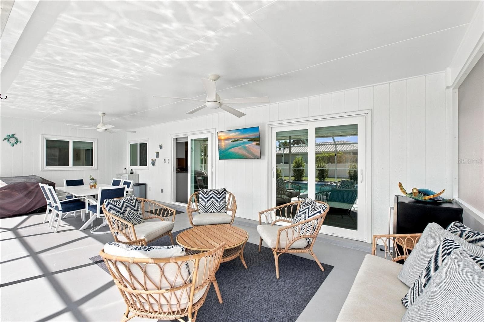 Covered lanai - 302 DEGAS DR, NOKOMIS