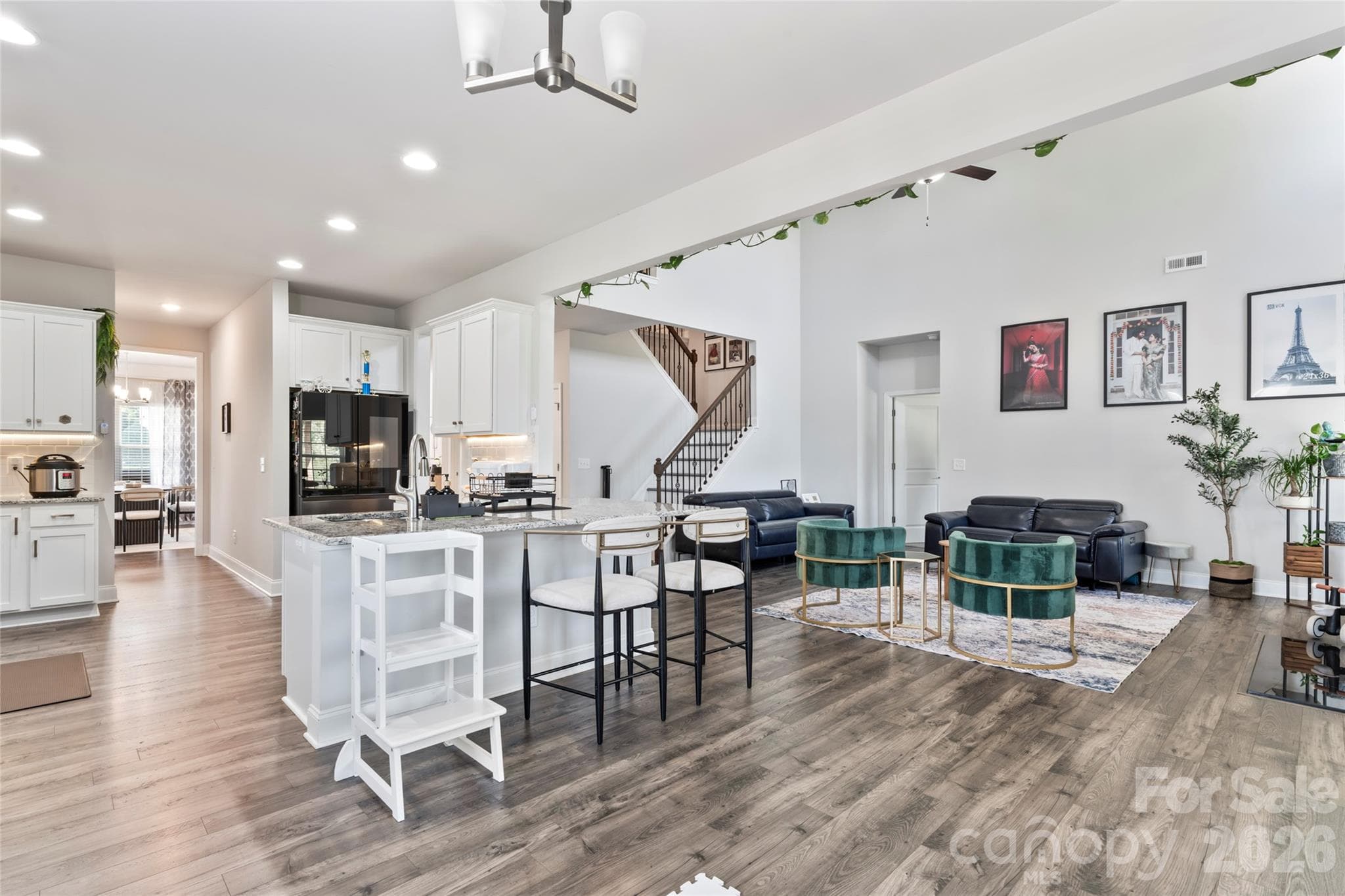 Single Family Residence at 11732 Glenwood Drive, Locust, photo 15 of 39