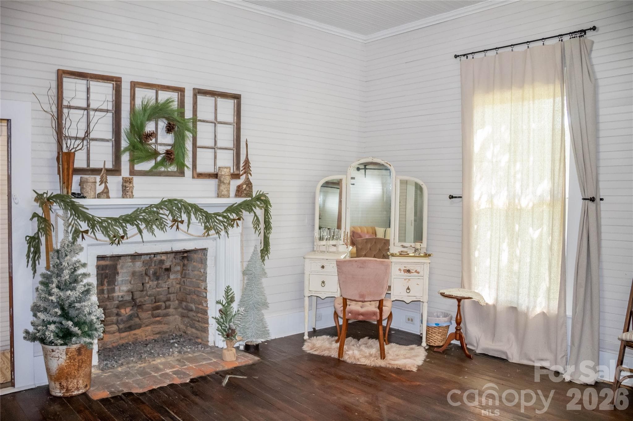 Business at 658 E Main Avenue, Taylorsville, photo 12 of 16