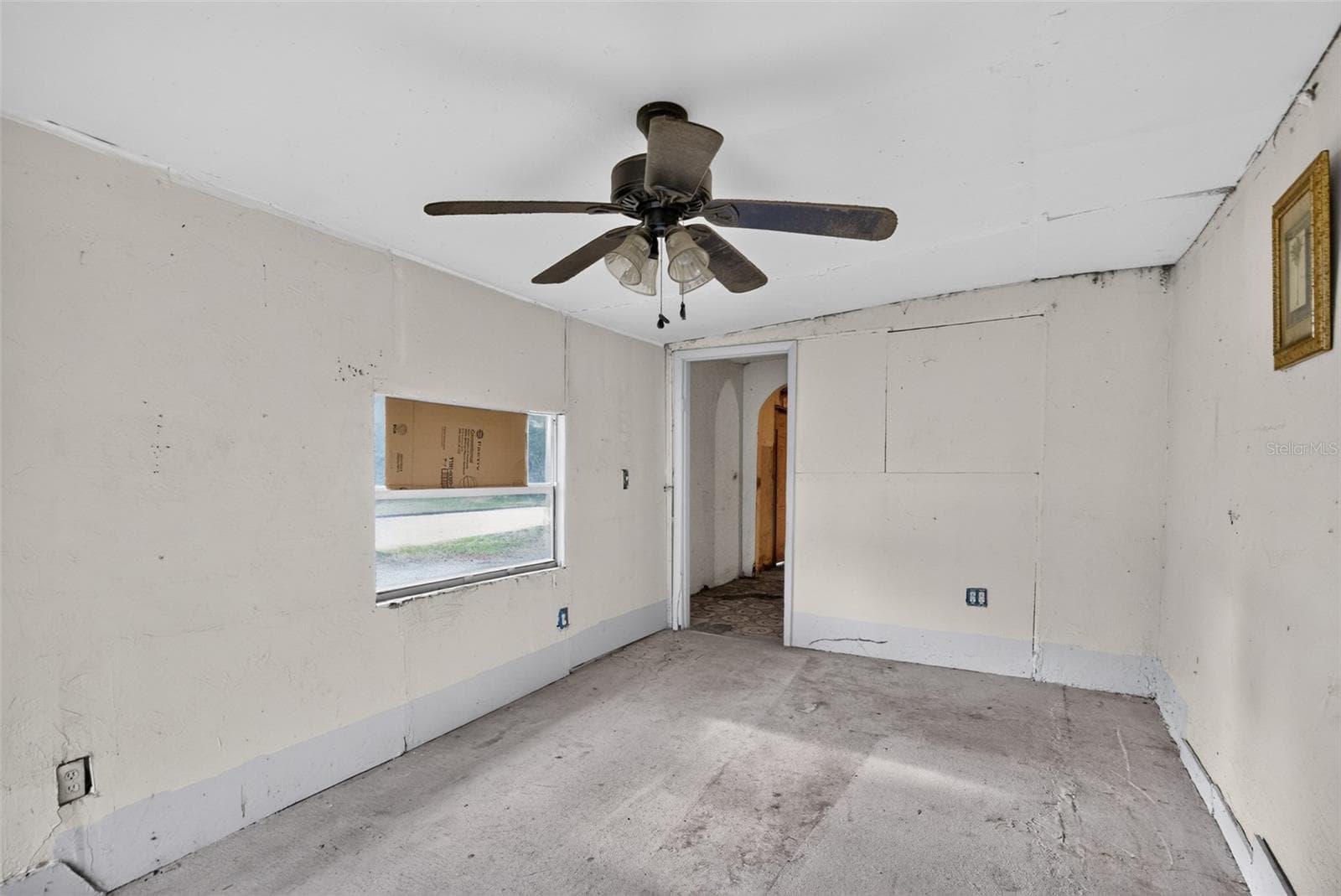 Single Family Residence at 1301 W 11TH ST, SANFORD, photo 15 of 30