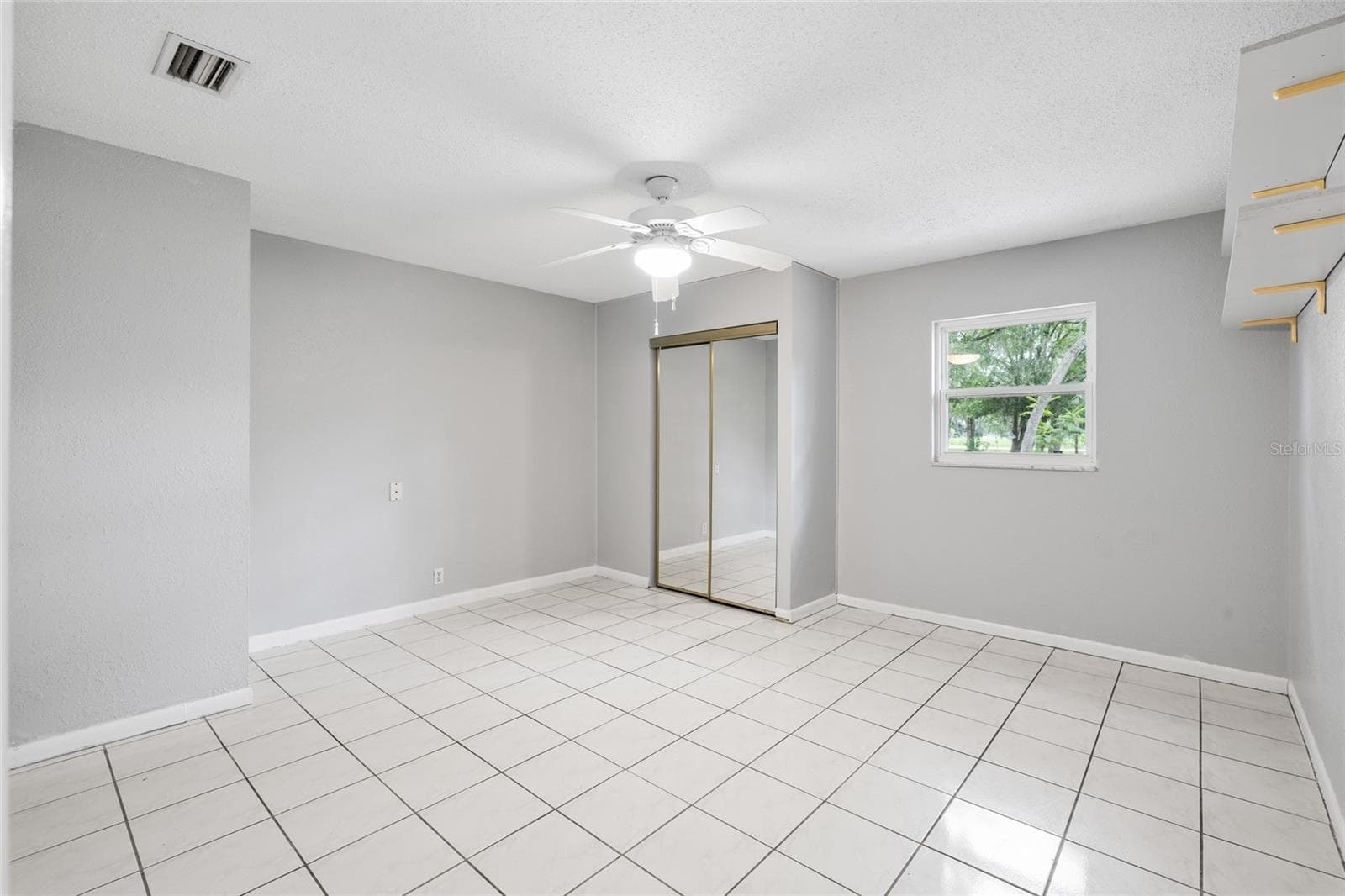 Single Family Residence at 7402 W KNIGHTS GRIFFIN RD, PLANT CITY, photo 14 of 40