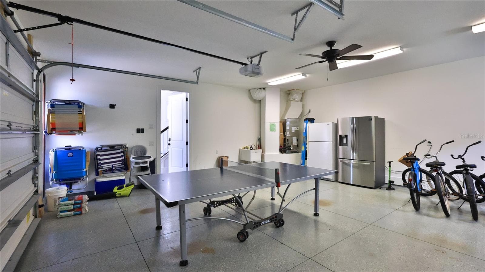 Single Family Residence at 818 OCEAN AVE, NEW SMYRNA BEACH, photo 16 of 40