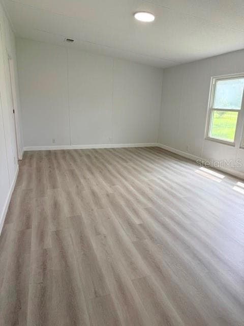 Manufactured Home at 5118 BENNETT DR, LAKELAND, photo 12 of 27