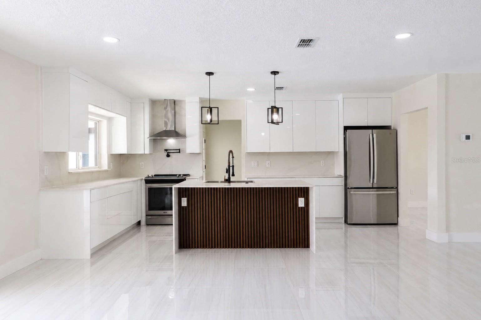 Single Family Residence at 2801 WAUMPI TRL, MAITLAND, photo 25 of 86