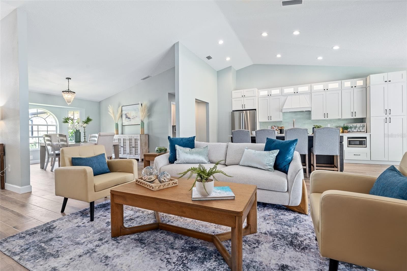 Living Room - 173 BAYSIDE DR, PALM COAST