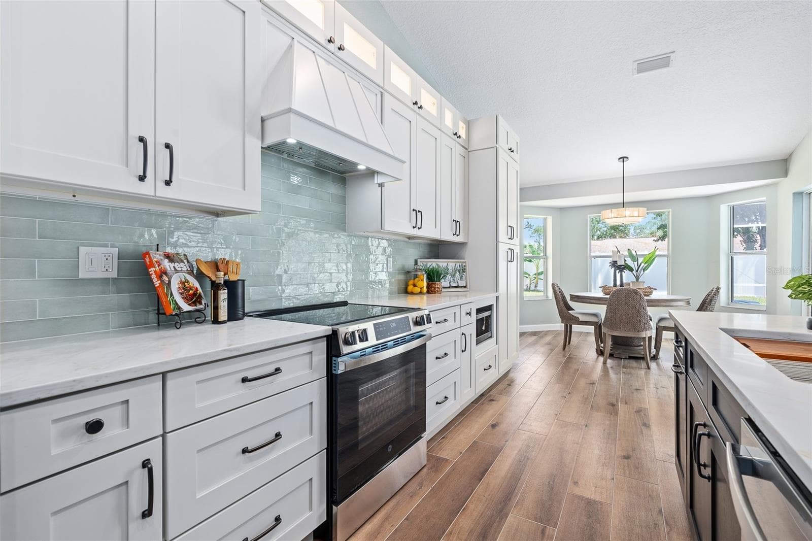 Kitchen - 173 BAYSIDE DR, PALM COAST