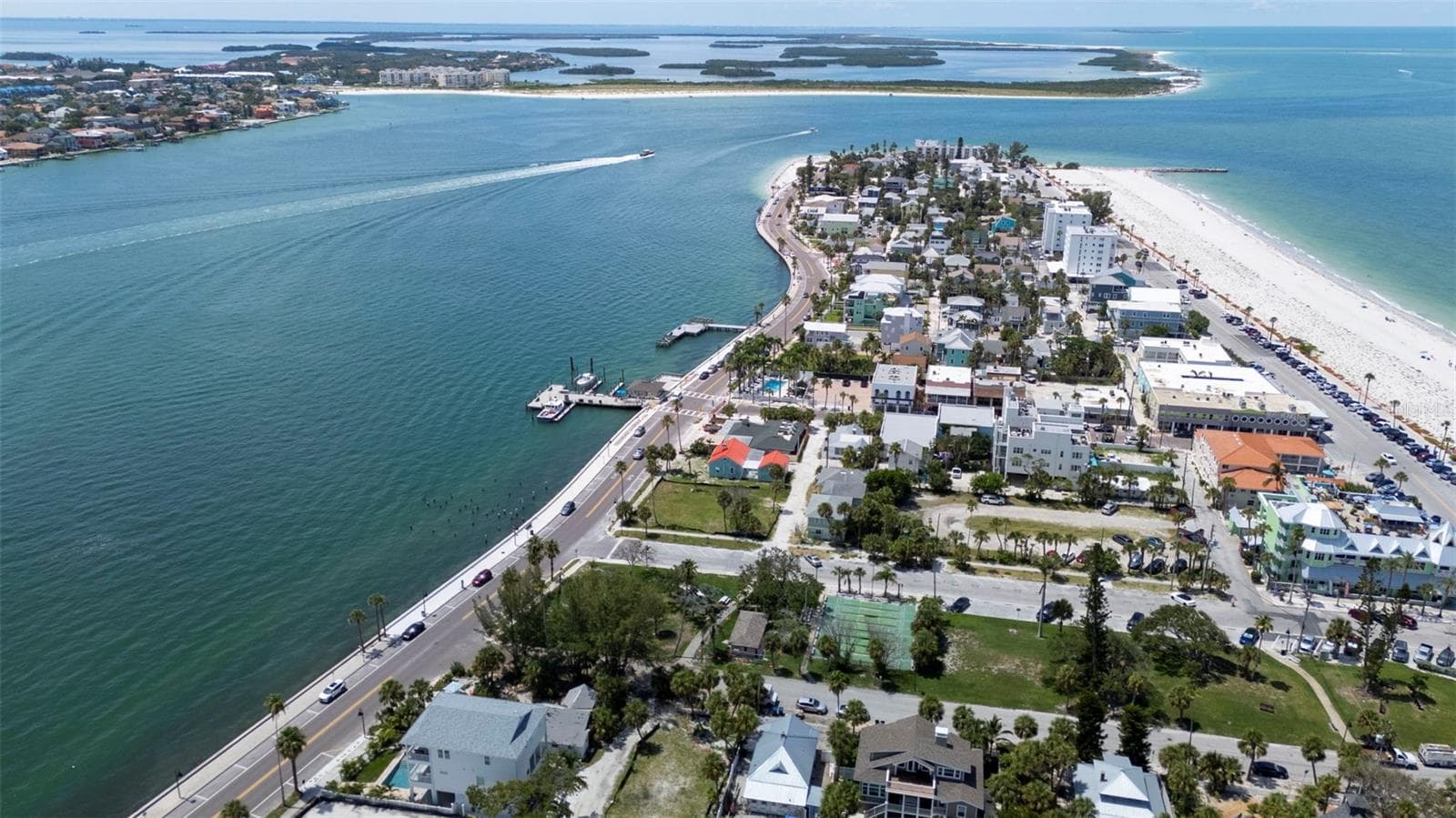 Pass A Grille Beach - 251 N JULIA CIR, ST PETE BEACH