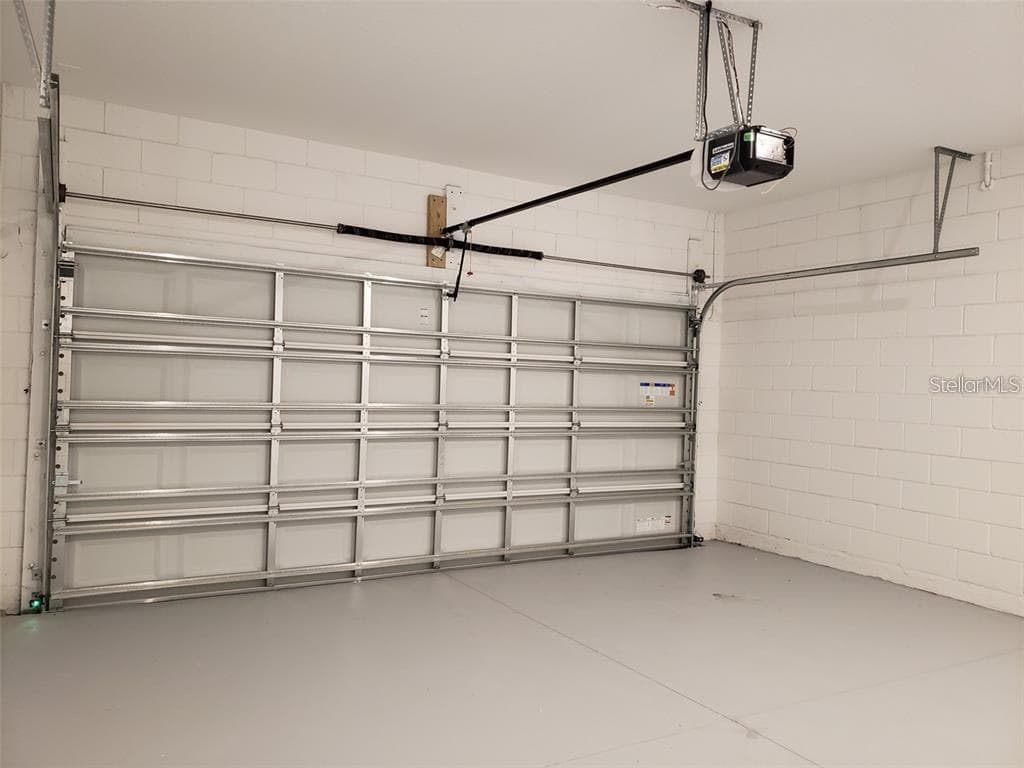 Garage - 4249 BABBLING BROOK WAY, KISSIMMEE