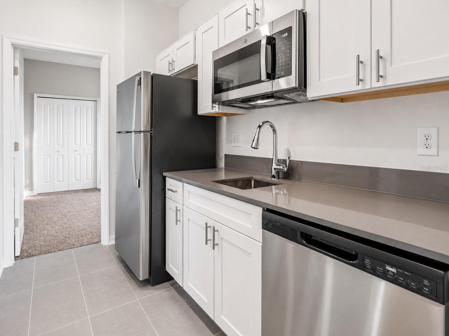 Next Gen Kitchenette - 4249 BABBLING BROOK WAY, KISSIMMEE