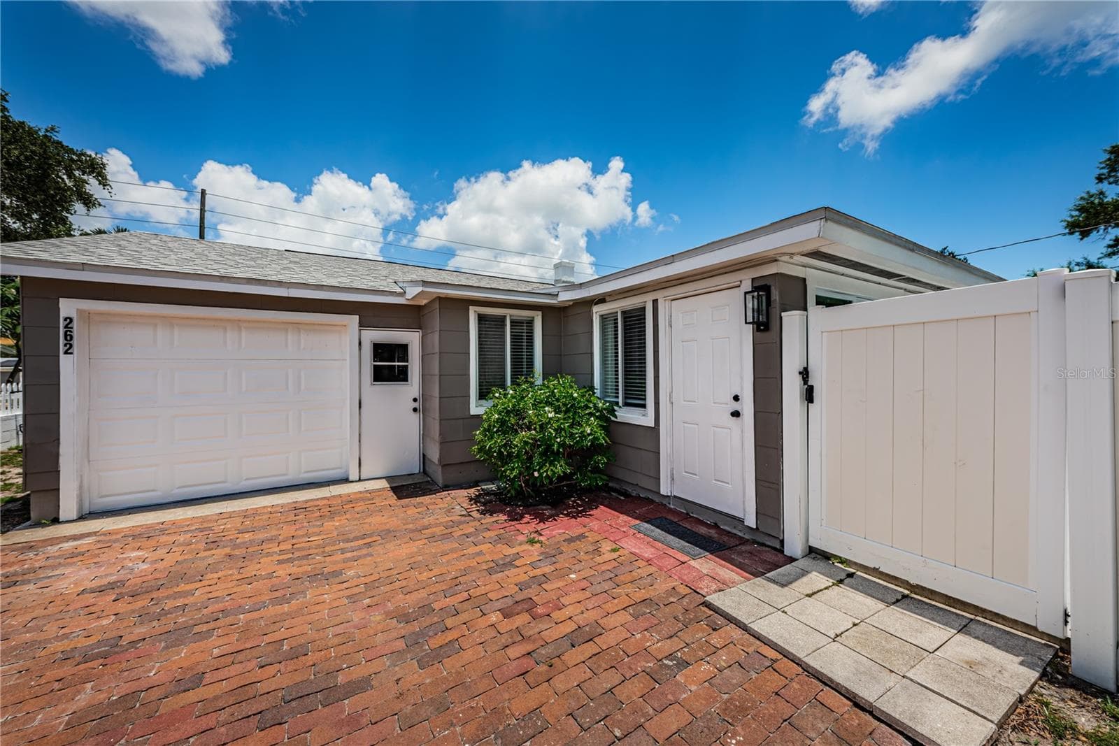 Home’s Back Entrance From the alley! - 262 40 AVE NE, ST PETERSBURG