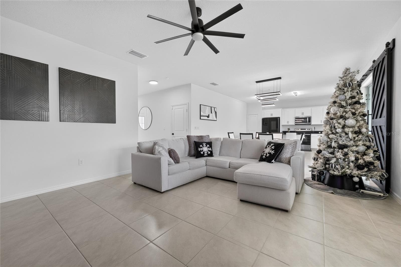 Single Family Residence at 3023 SANCTUARY DR, CLERMONT, photo 19 of 64