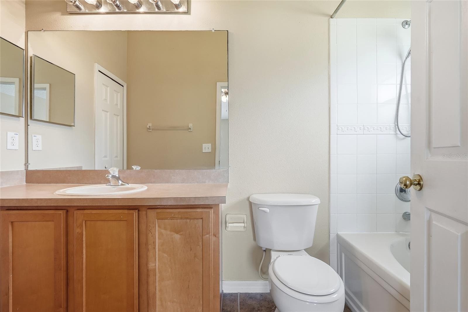 Single Family Residence at 25928 CRIPPEN DR, LAND O LAKES, photo 19 of 35