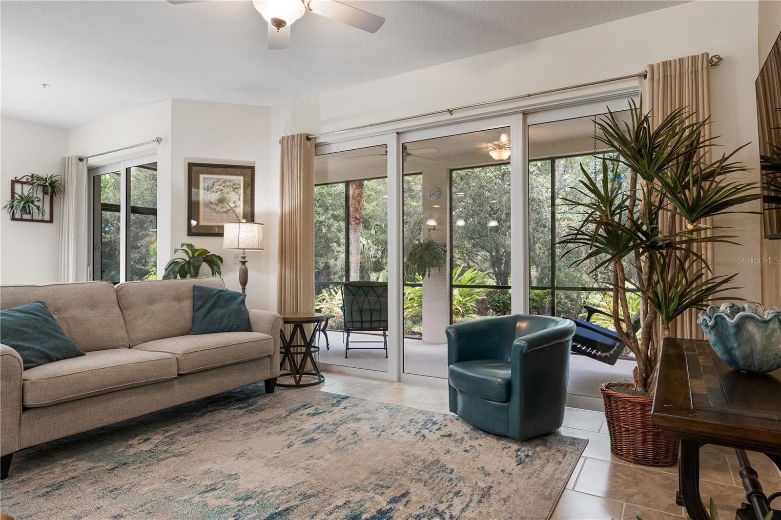 Condominium at 166 BELLA VISTA TER #19A, NOKOMIS, photo 10 of 72