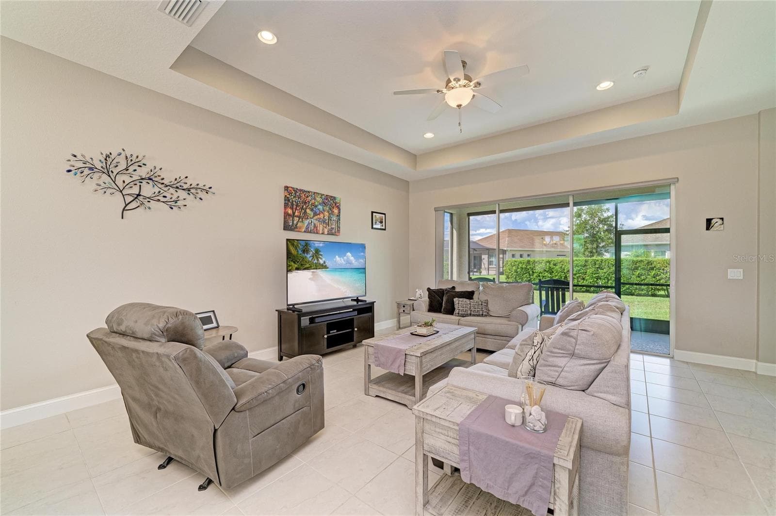 Single Family Residence at 3835 CREEKSIDE PARK DR, PARRISH, photo 9 of 55
