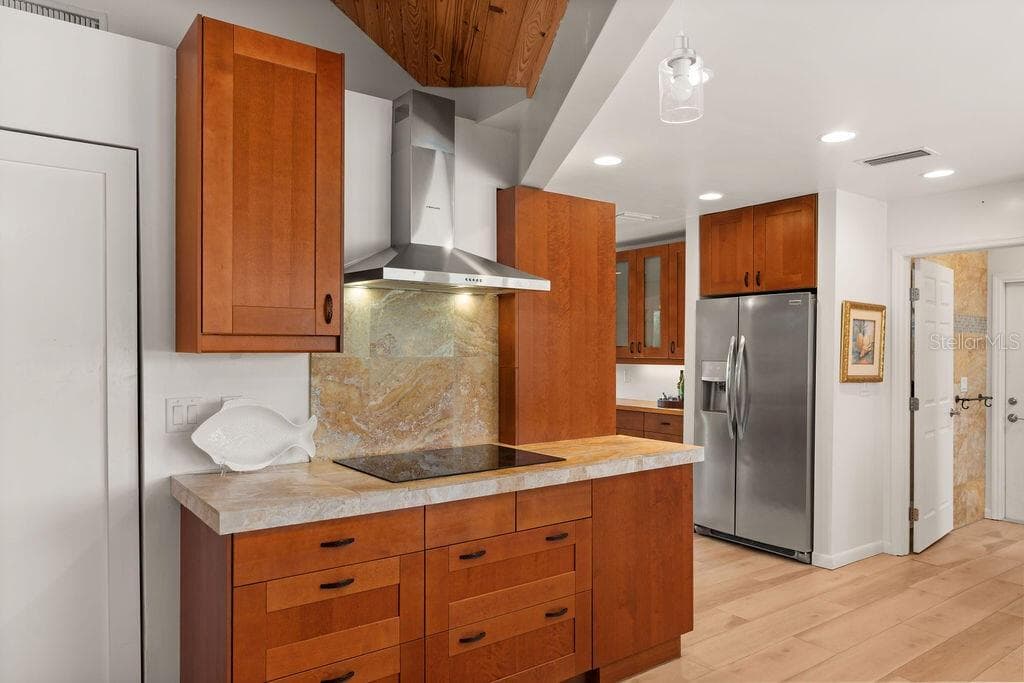 Single Family Residence at 5240 MYAKKA VALLEY TRL, SARASOTA, photo 16 of 42