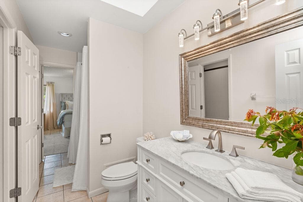 Single Family Residence at 5240 MYAKKA VALLEY TRL, SARASOTA, photo 29 of 42