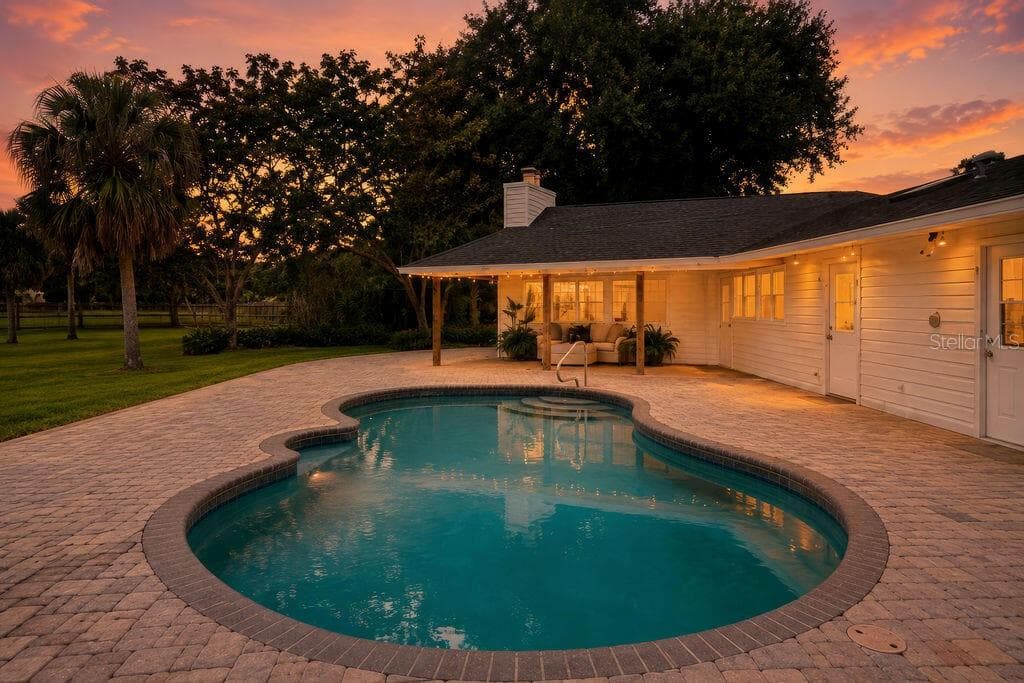 Single Family Residence at 5240 MYAKKA VALLEY TRL, SARASOTA, photo 34 of 42