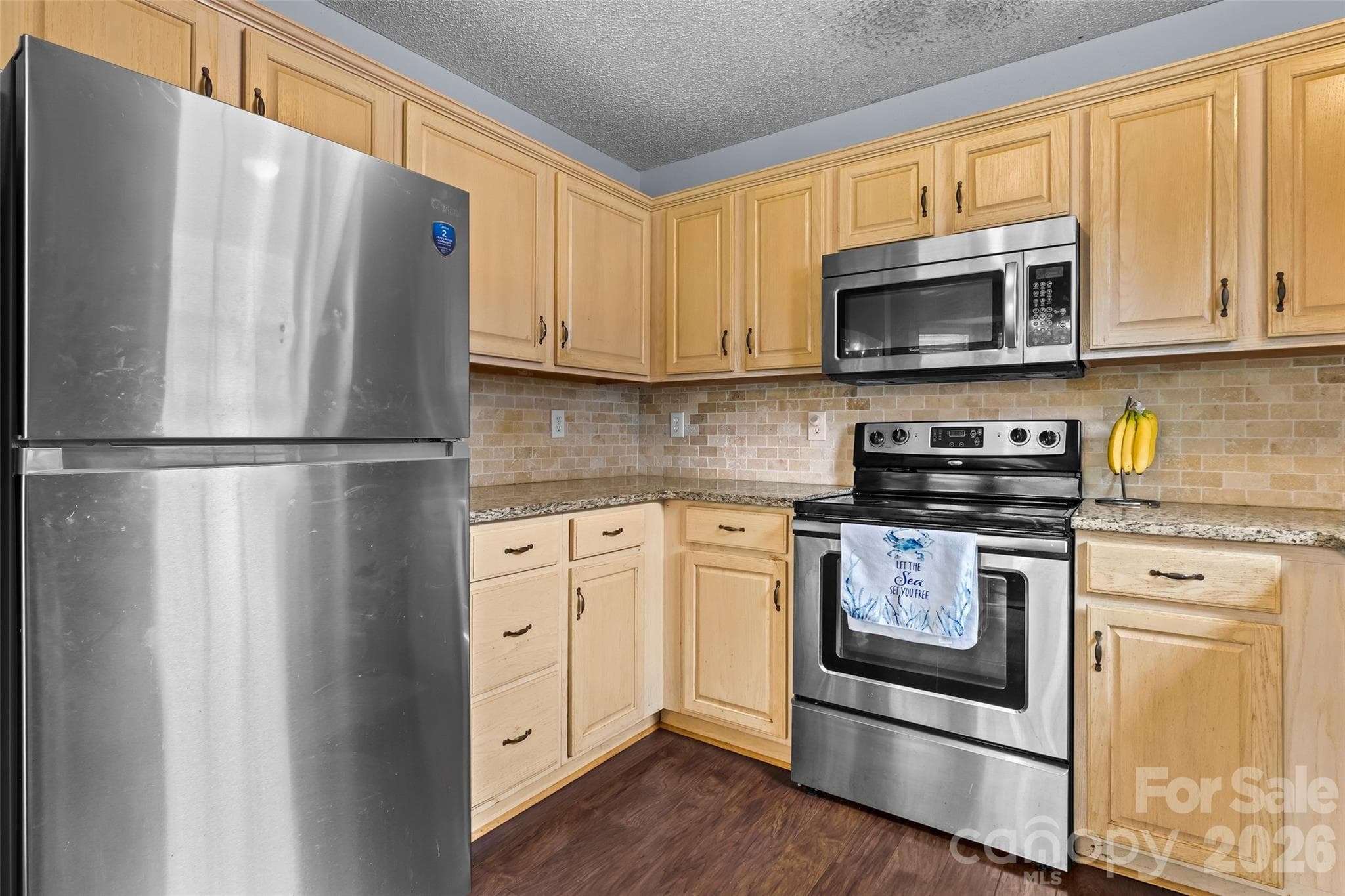 Single Family Residence at 9005 Little Hampton Place, Charlotte, photo 10 of 25