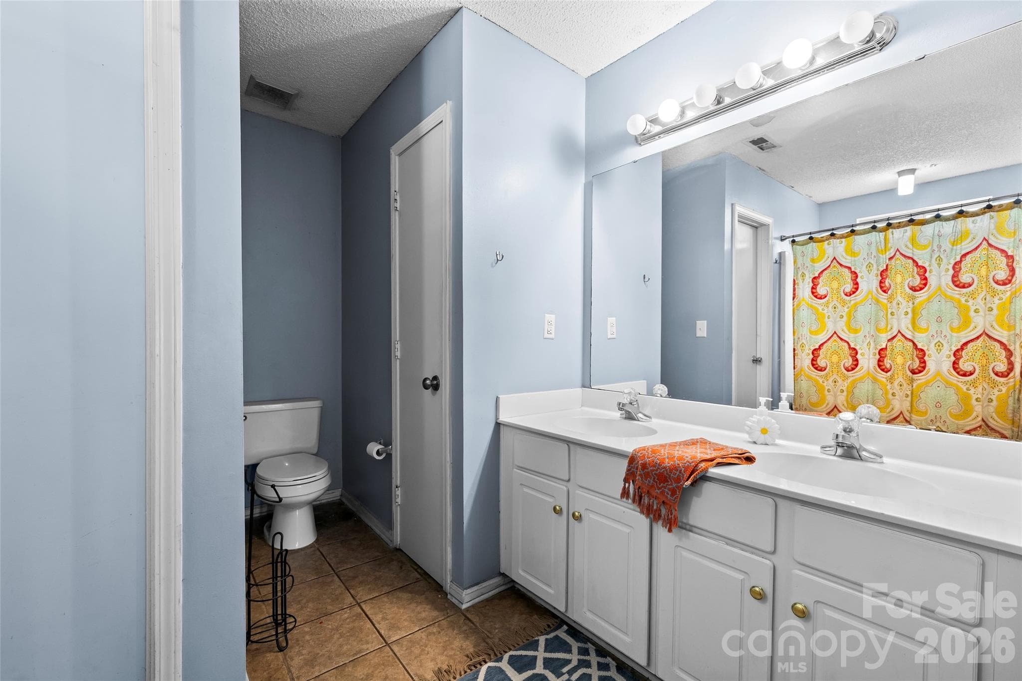 Single Family Residence at 9005 Little Hampton Place, Charlotte, photo 16 of 25