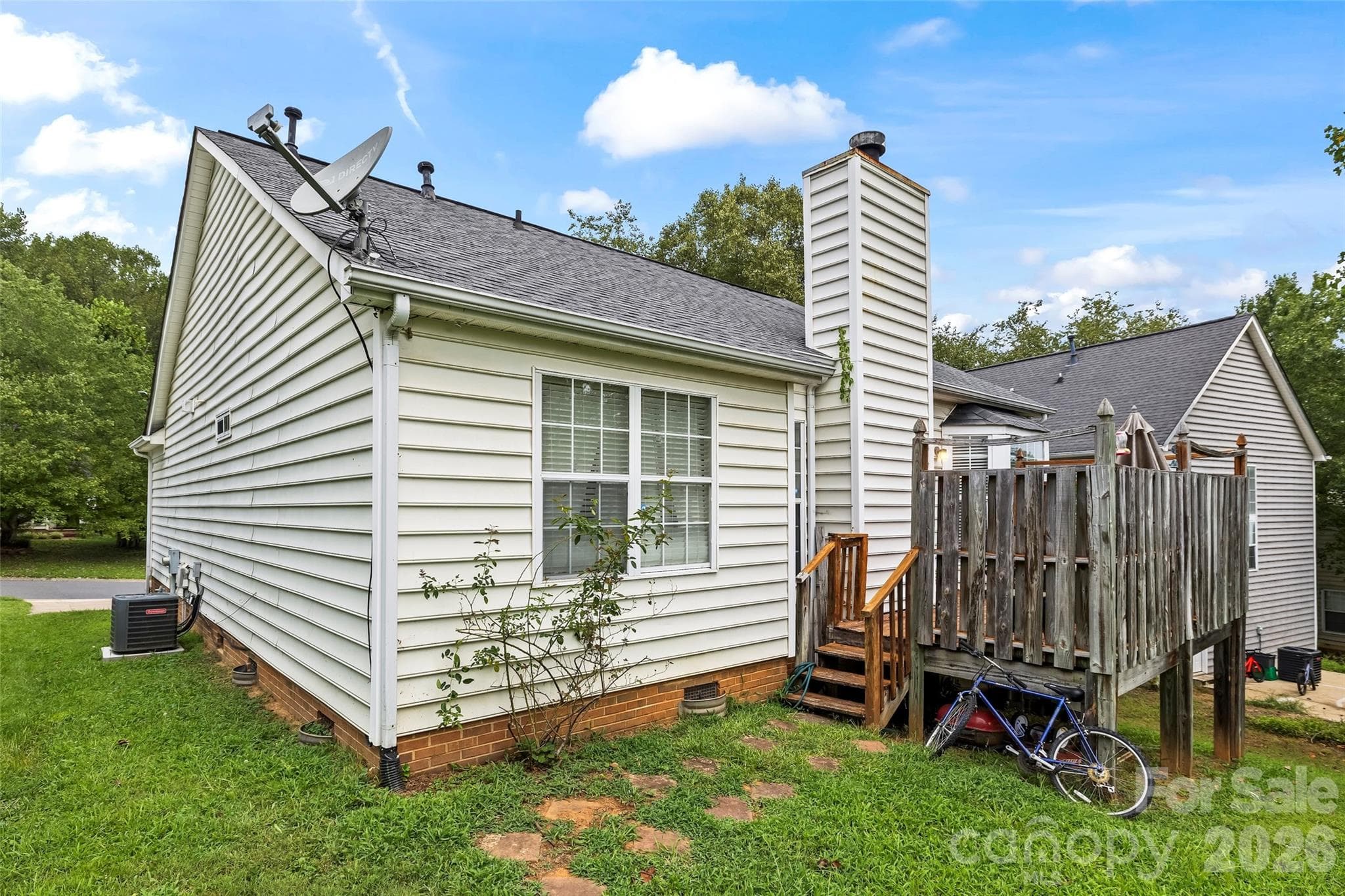 Single Family Residence at 9005 Little Hampton Place, Charlotte, photo 22 of 25