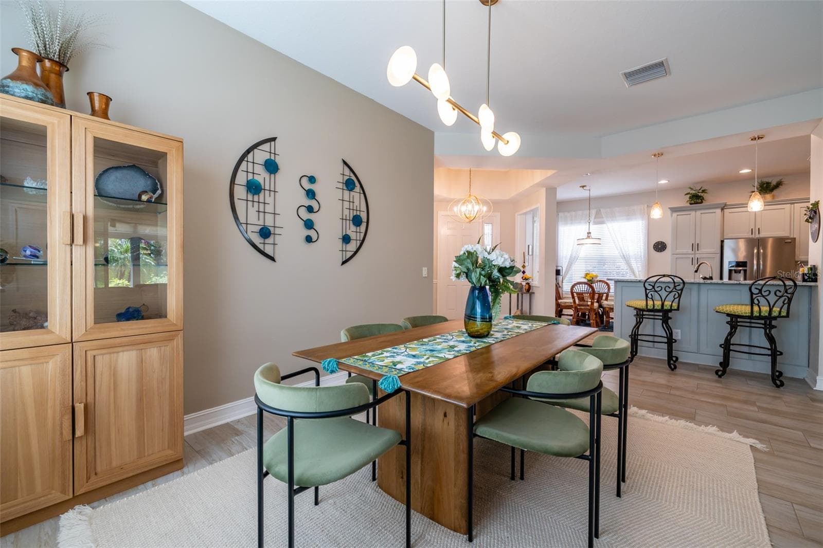 Single Family Residence at 15818 COBBLE MILL DR, WIMAUMA, photo 16 of 97