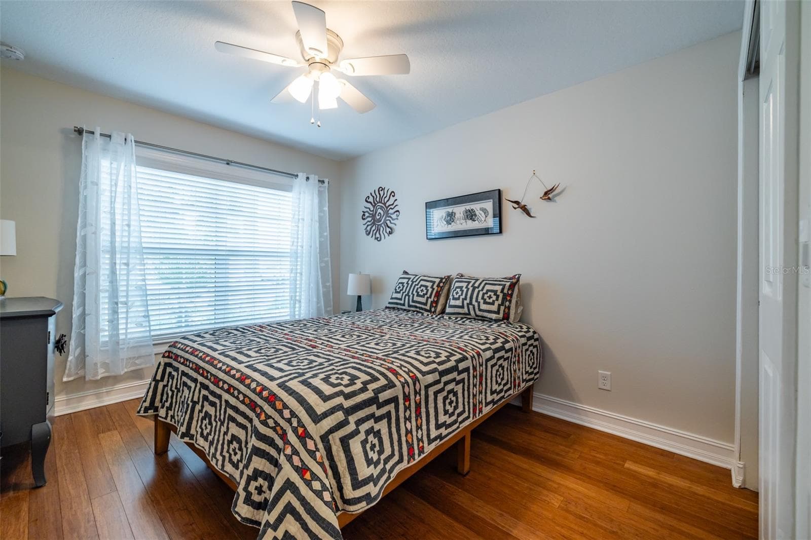 Single Family Residence at 15818 COBBLE MILL DR, WIMAUMA, photo 39 of 97