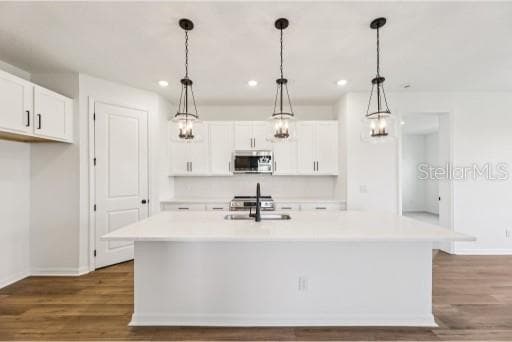 Single Family Residence at 3173 SAILHOUSE DR, ST CLOUD, photo 8 of 28