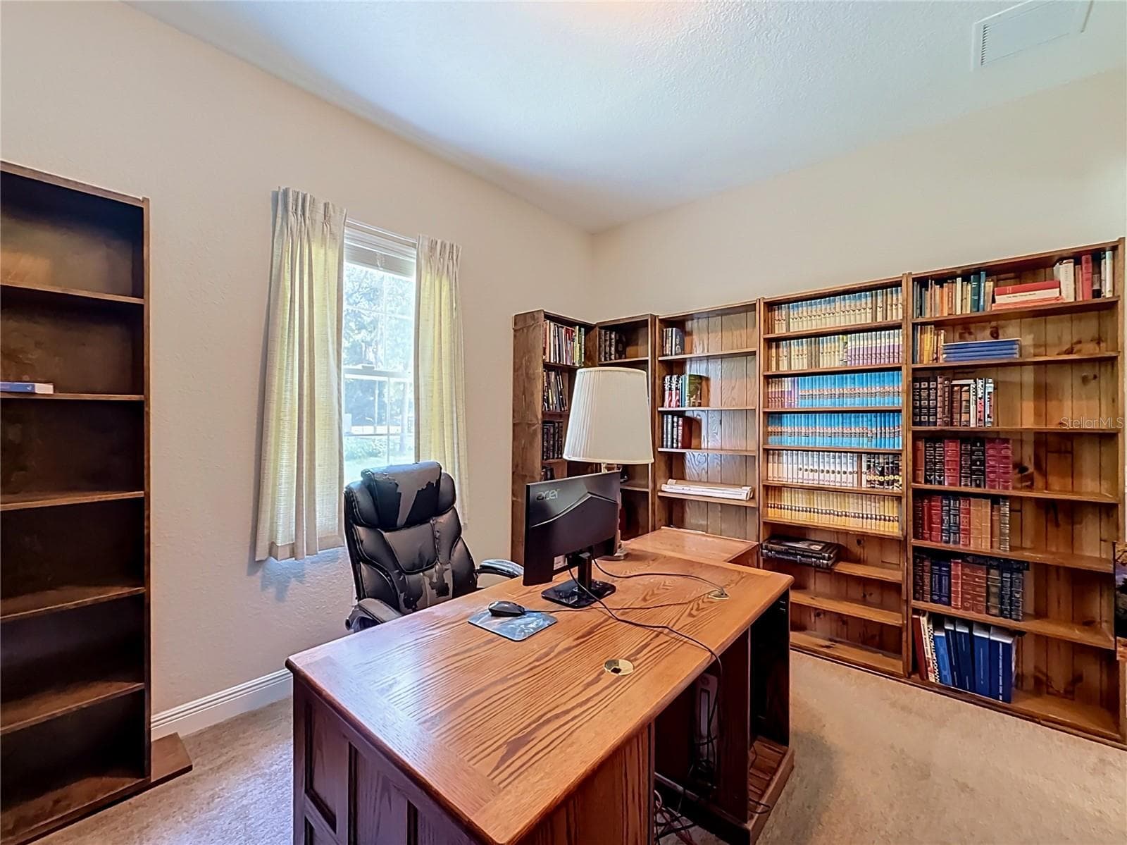 Single Family Residence at 10620 NE 104TH CIR, OXFORD, photo 52 of 67