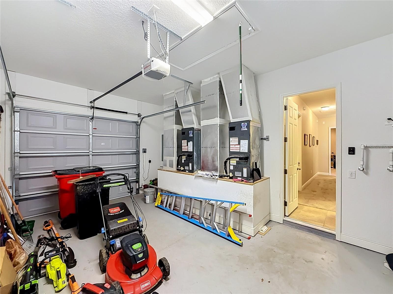 Single Family Residence at 10620 NE 104TH CIR, OXFORD, photo 61 of 67
