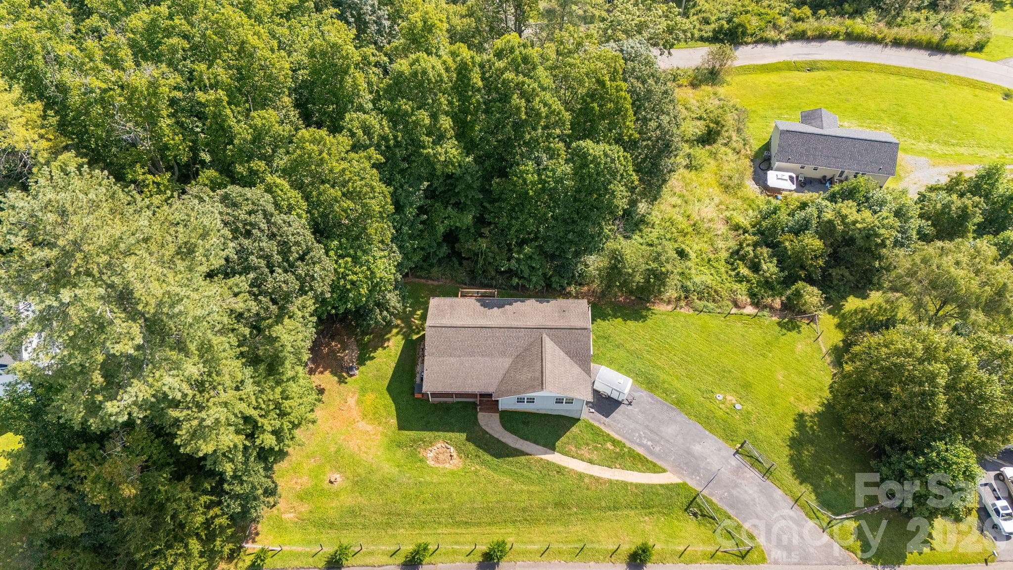 Single Family Residence at 184 Scarlett Ridge Drive, Marshall, photo 5 of 48