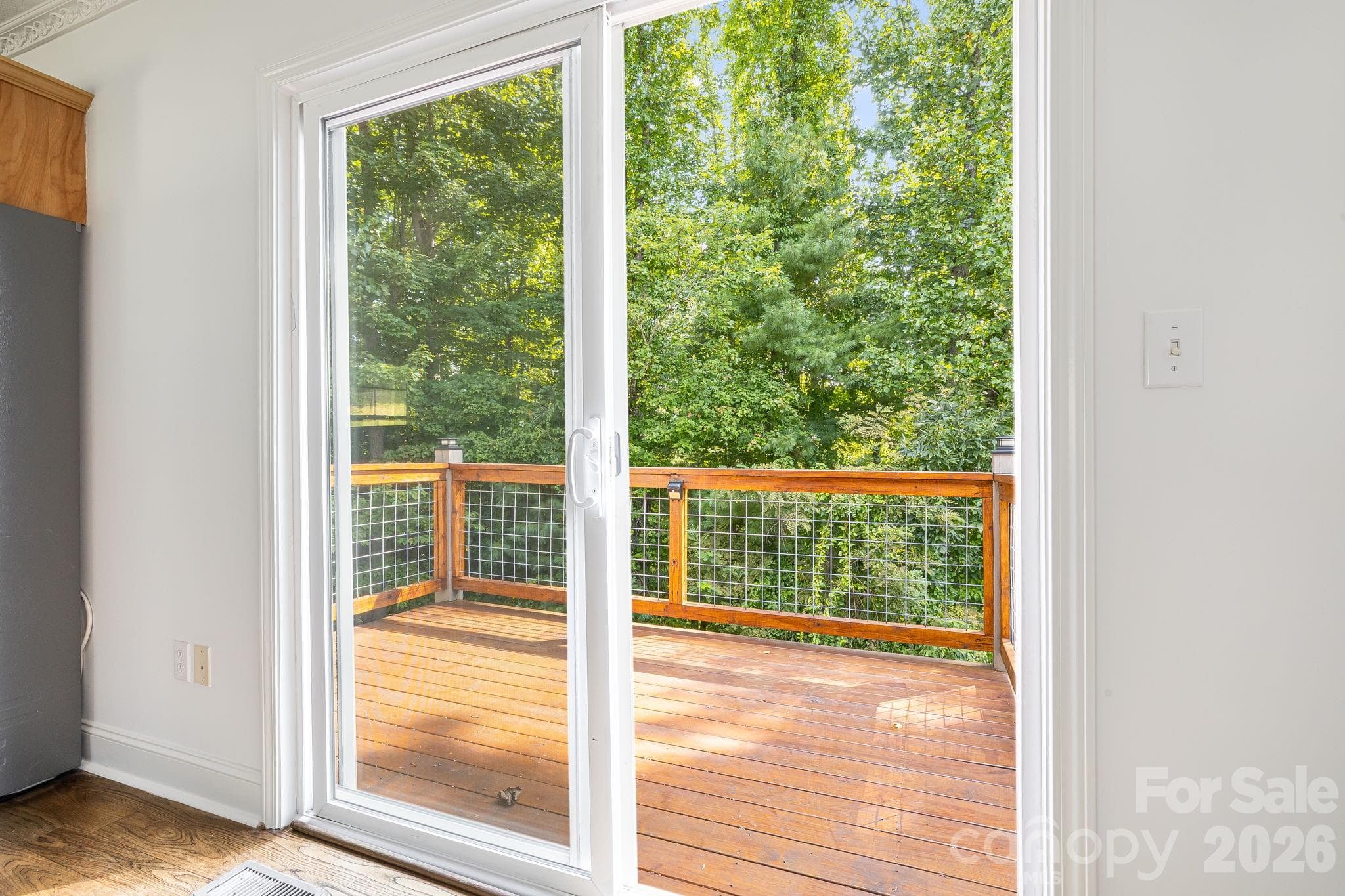 Single Family Residence at 184 Scarlett Ridge Drive, Marshall, photo 14 of 48