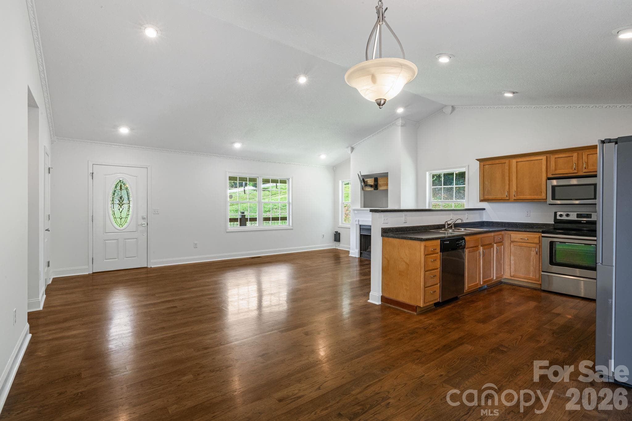 Single Family Residence at 184 Scarlett Ridge Drive, Marshall, photo 15 of 48