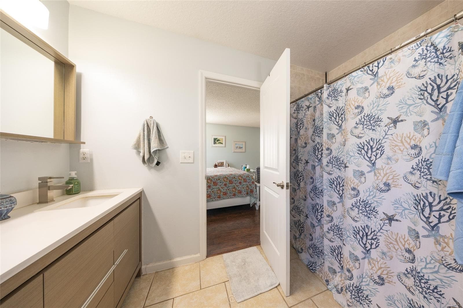 Single Family Residence at 6 RYBARK LN, PALM COAST, photo 15 of 33