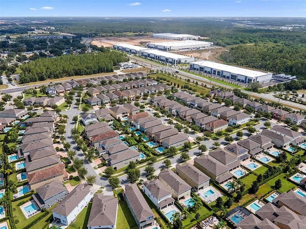 Single Family Residence at 310 PENDANT CT, KISSIMMEE, photo 19 of 77