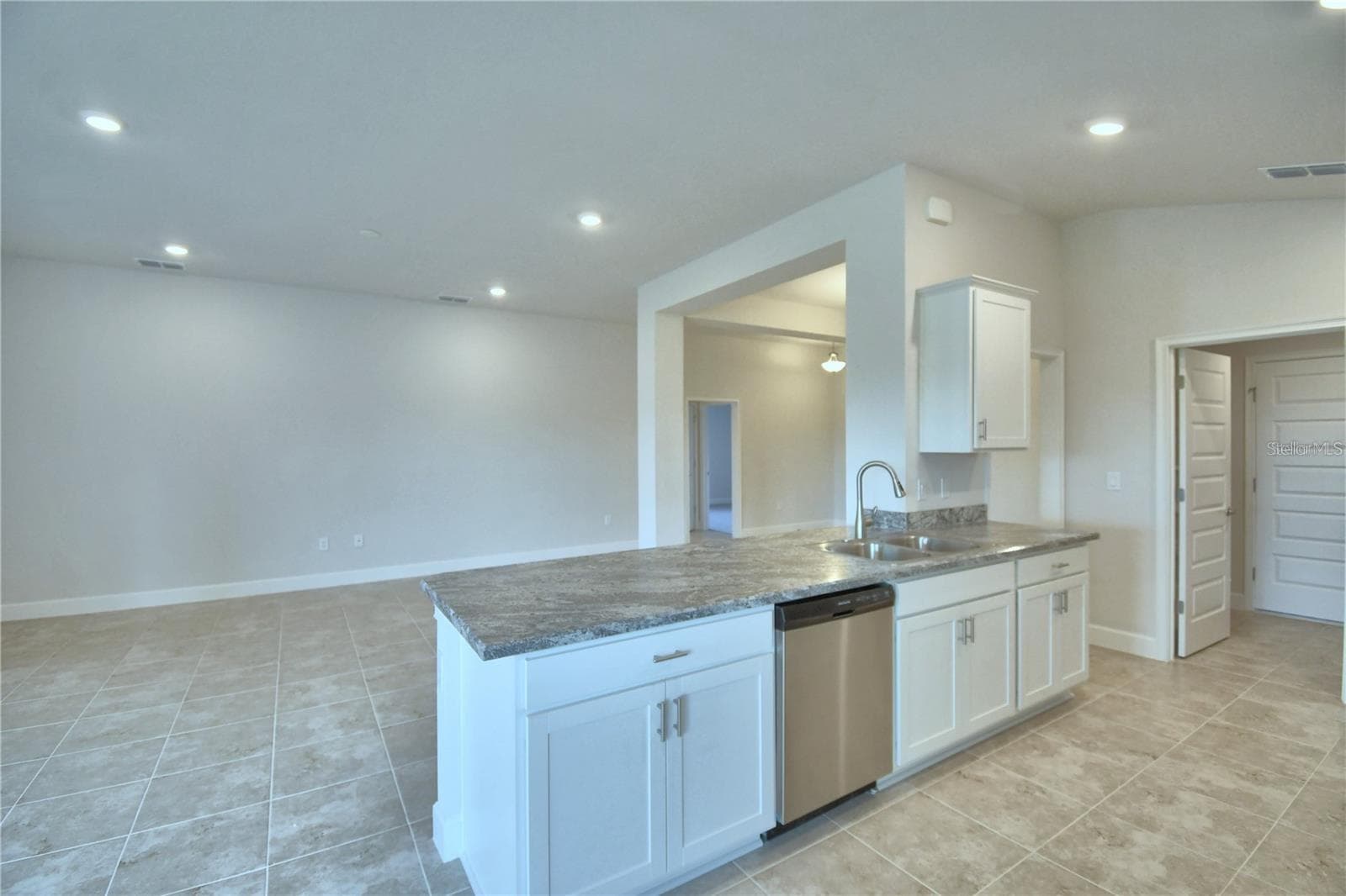 Single Family Residence at 3636 LINDBERGH ST, LAKELAND, photo 15 of 26