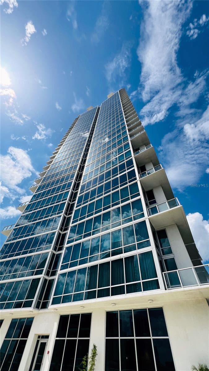 Condominium at 150 E ROBINSON ST #3102, ORLANDO, photo 2 of 92