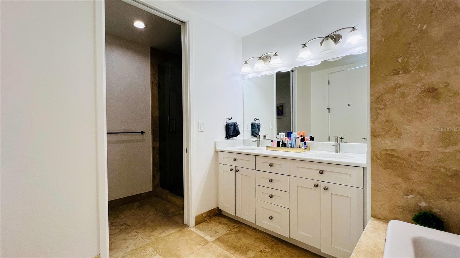 Condominium at 150 E ROBINSON ST #3102, ORLANDO, photo 43 of 92