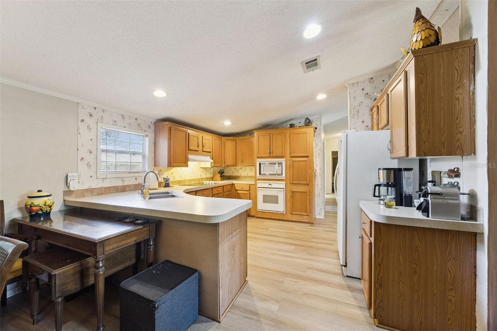 Manufactured Home at 680 WILD ACRES RD, OSTEEN, photo 11 of 46