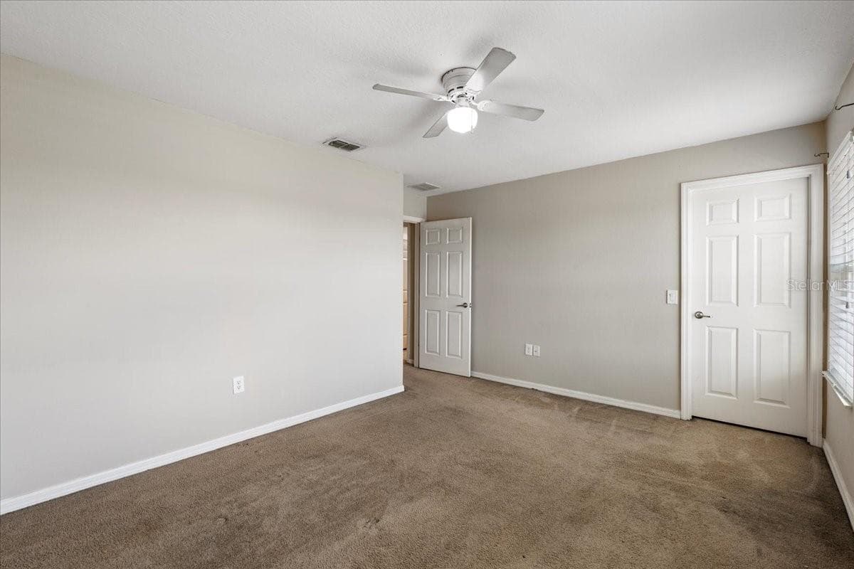 Single Family Residence at 2226 TAYLOR CREEK CT, KISSIMMEE, photo 21 of 41