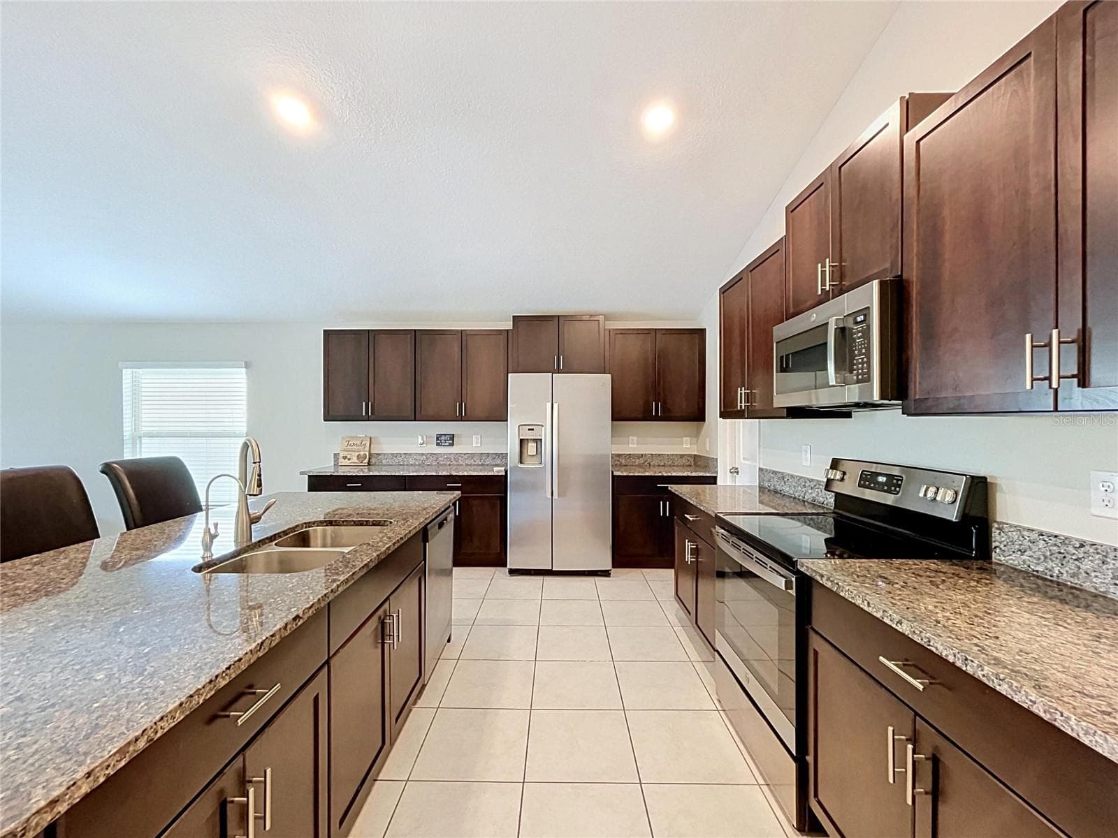 Single Family Residence at 1565 COLDING DR, RUSKIN, photo 10 of 30