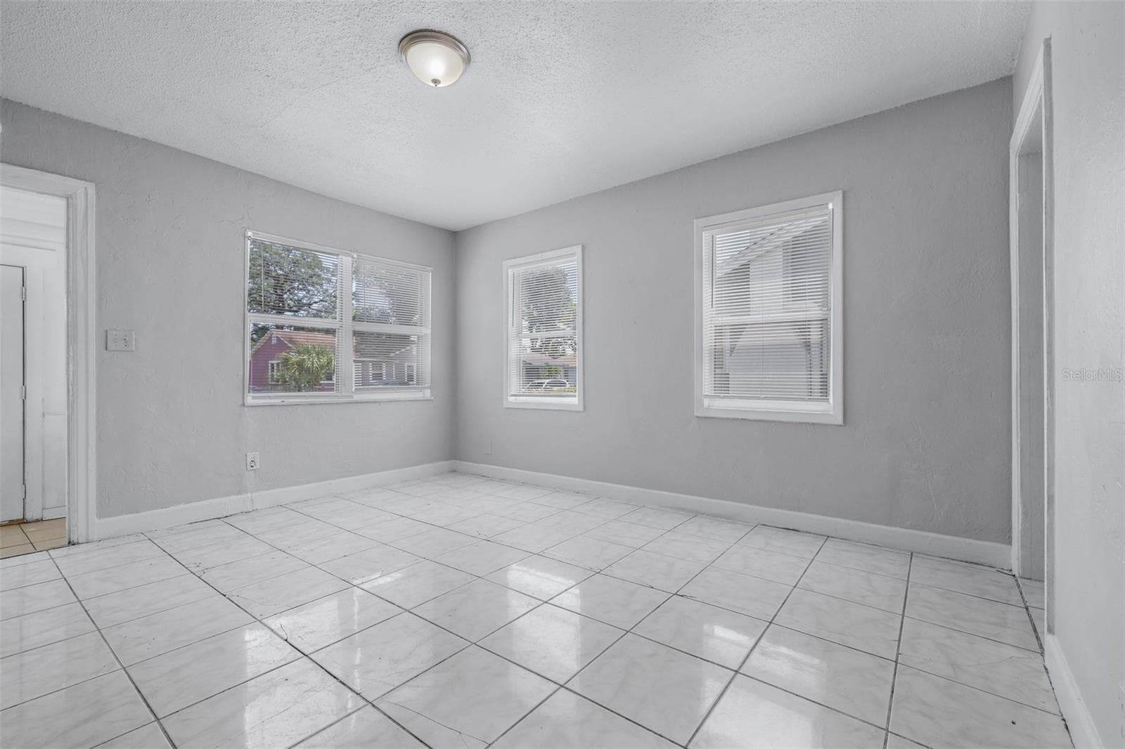Single Family Residence at 1311 PRESCOTT ST S, ST PETERSBURG, photo 8 of 32
