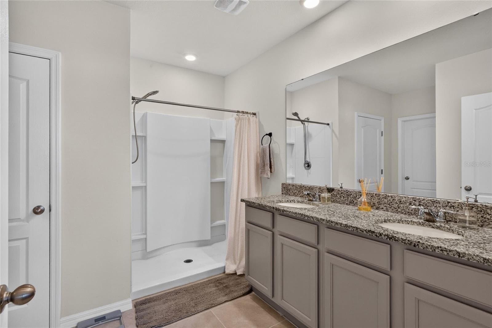 Single Family Residence at 3645 DIVING DOVE LN, BARTOW, photo 22 of 44