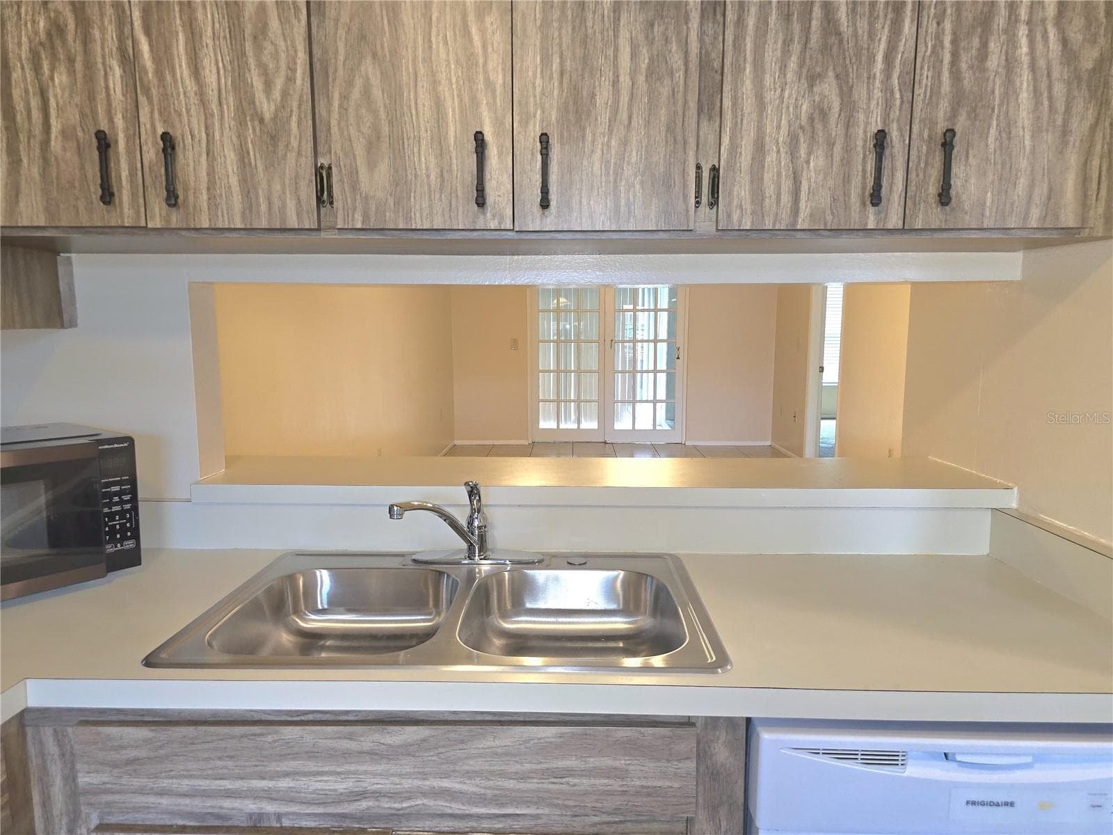 Single Family Residence at 2912 WAINWRIGHT CT, NEW PORT RICHEY, photo 5 of 37
