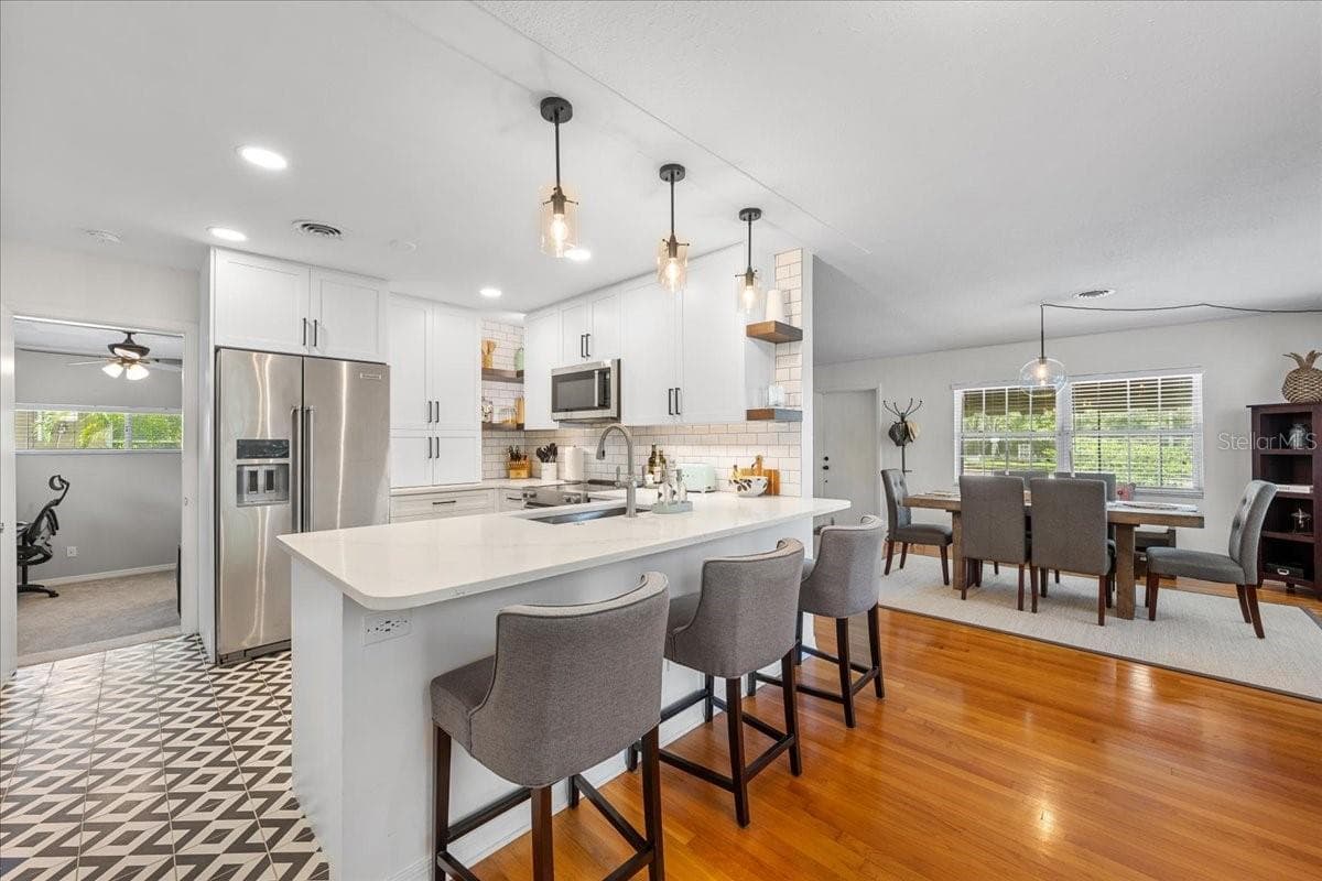 Single Family Residence at 3528 FOSTER HILL DR N, ST PETERSBURG, photo 11 of 59