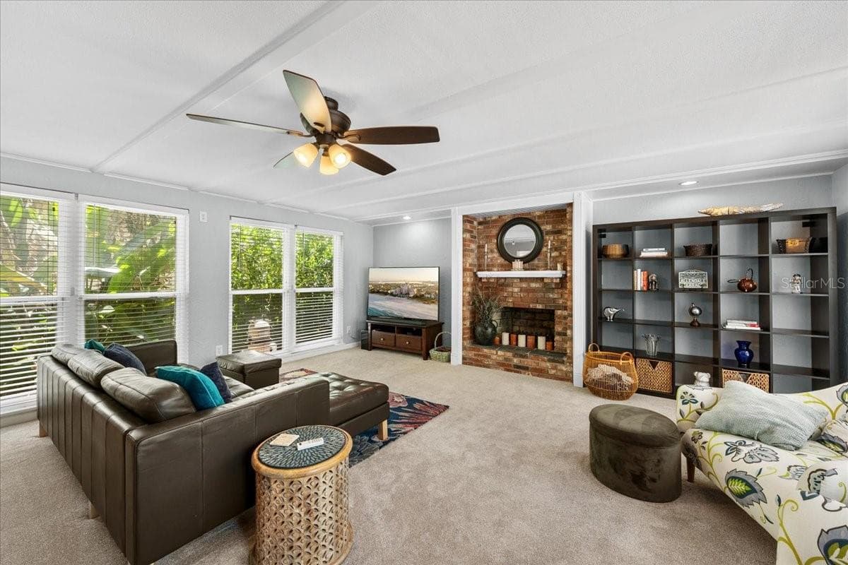 Single Family Residence at 3528 FOSTER HILL DR N, ST PETERSBURG, photo 18 of 59