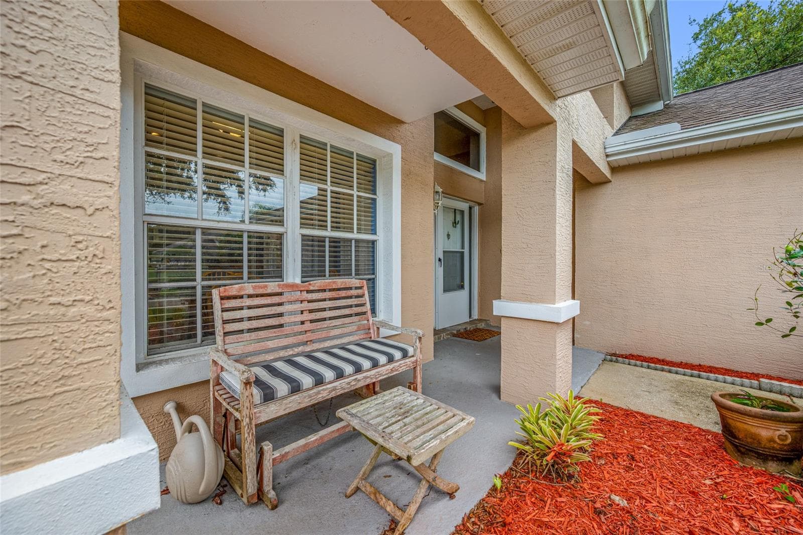 Single Family Residence at 1044 DALESIDE LN, NEW PORT RICHEY, photo 4 of 48